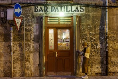 Fachada del bar Patillas. SANTI OTERO