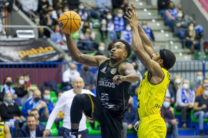 Las mejores imágenes del partido de BCL San Pablo Burgos - Oldenburg. SANTI OTERO