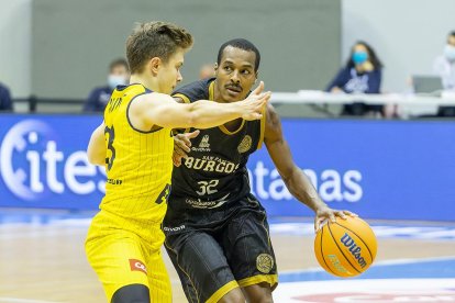 Las mejores imágenes del partido de BCL San Pablo Burgos - Oldenburg. SANTI OTERO