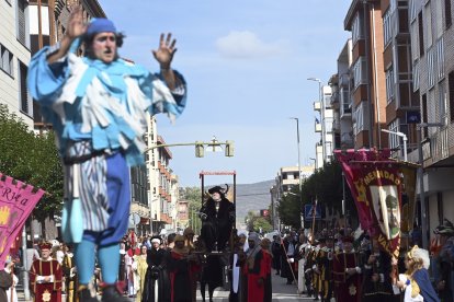 Miles de turistas acudieron a celebrar esta fiesta popular, declarada este año de Interés Turístico Regional. ICAL