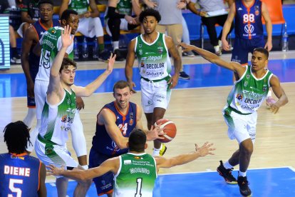 Cremo anotó los 4 tiros libres que lanzó. TOMÁS ALONSO