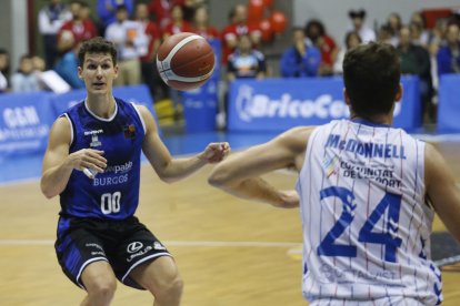 Imagen San Pablo Burgos - HLA Alicante. Santi Otero
