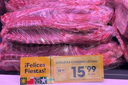 Cuidado con las ofertas: el origen y el peso es fundamental. No es lo mismo un cordero lechal de 5 o 6 kilos que uno de 10 y eso se notará en el plato, tanto en textura como en olor y sabor