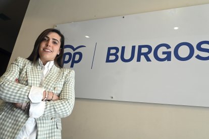 La actual presidenta de Nuevas Generaciones Burgos y concejala en el Ayuntamiento burgalés, Andrea Ballesteros. ICAL