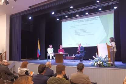 La feria de empleo se ha completado con un análisis sobre realidades, carencias y retos