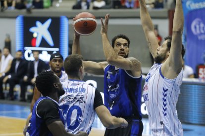 Imagen San Pablo Burgos - HLA Alicante. Santi Otero