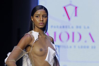 La tercera jornada acogió el Concurso de Jóvenes Diseñadores. TOMÁS ALONSO