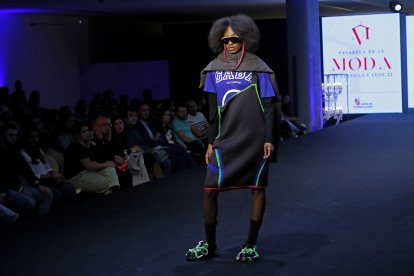 La tercera jornada acogió el Concurso de Jóvenes Diseñadores. TOMÁS ALONSO