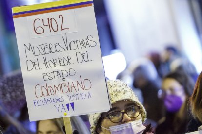 Mensaje sobre la violencia que la mujeres sufren en Colombia. S. OTERO