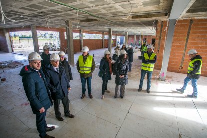 Muñoz Galindo y Saiz visitan la obra. TOMÁS ALONSO