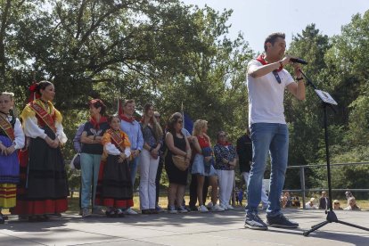 El Día de las Peñas ha puesto el broche final a los Sampedros 2022. SANTI OTERO
