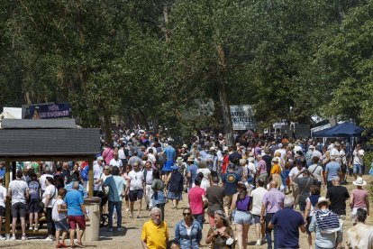 El Día de las Peñas ha puesto el broche final a los Sampedros 2022. SANTI OTERO