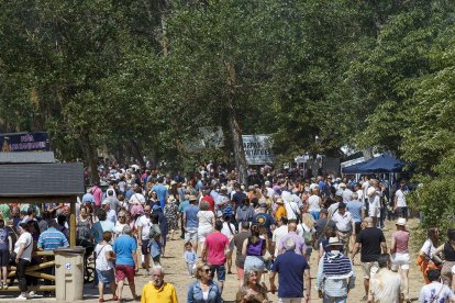 El Día de las Peñas ha puesto el broche final a los Sampedros 2022. SANTI OTERO