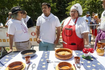 El Día de las Peñas ha puesto el broche final a los Sampedros 2022. SANTI OTERO