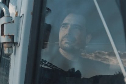 Andrew McAffer, en el videoclip 'Pictures' realizado por Jairo Pérez. TMC