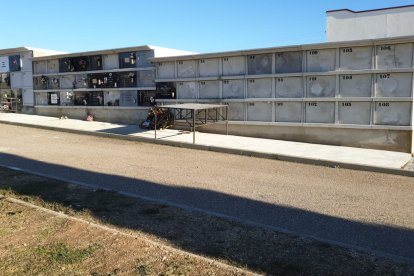 Estos son los 23 nichos que a día de hoy quedan en el cementerio de Aranda