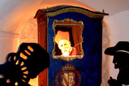 De esta guisa pasaba el duque por el pasadizo. CITA LERMA