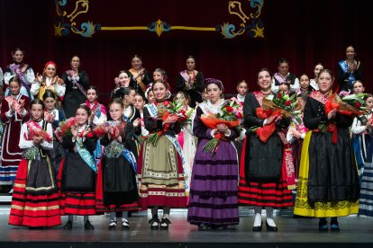 Gala de elección de las reinas de las fiestas de Burgos. TOMAS ALONSO