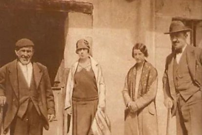 El padre, dos visitas y un médico que trató a la enferma. ESTAMPA