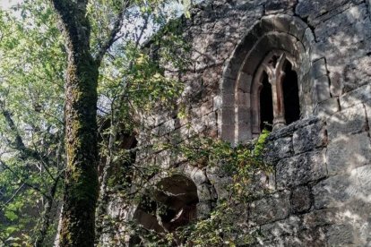 Monasterio de Nuestra Señora de los Lirios de Alveinte. HISPANIA NOSTRA