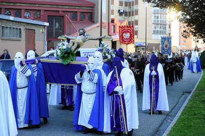 SÁBADO DE PASIÓN - Procesión penitencial en Juan XXIII