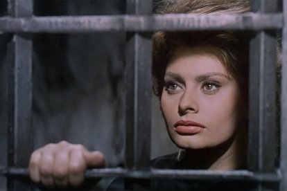 La actriz italiana Sophia Loren interpretó a doña Jimena en la película.