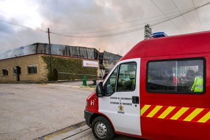 Incendio en un almacén en Molifibra, TOMÁS ALONSO