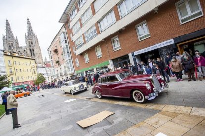 Concentración del Club Burgalés de Vehículos Históricos. SANTI OTERO