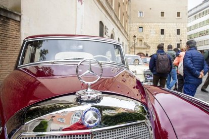 Concentración del Club Burgalés de Vehículos Históricos. SANTI OTERO