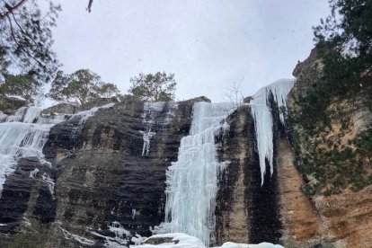 La catedral de hielo de Covarnantes en Burgos. ECB