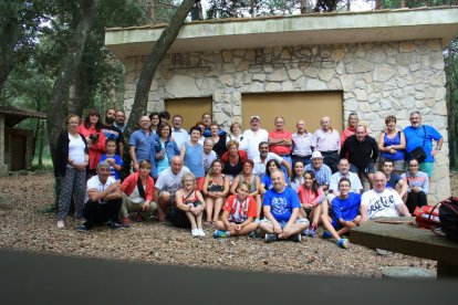 La peña de Villafría fue fundada en 1980 cuenta con 120 socios. Tiene su sede en calle Sagrado Corazón nº5. Tienen una parte muy activa en las fiestas de Burgos. En el año 1999 obtuvieron el 2º premio en el concurso del Buen Yantar. Y en el año 2022 han logrado el segundo premio en el campeonato de mus y el primer premio en el de rana, celebrado por la Hermandad de Peñas de Burgos.