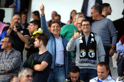 La afición en El Plantío en el derbi Burgos CF vs CD Mirandés en El Plantío. FOTOS: © ECB / TOMÁS ALONSO