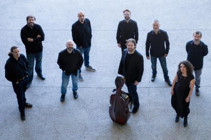 La Ritirata bajo la dirección de Josetxu Obregón y con Daniel Oyarzábal e Ignacio Prego como solistas de clavecín actuarán el 20 de septiembre. Capilla de Música Bernardas. 20.30 h. 15 euros. LR