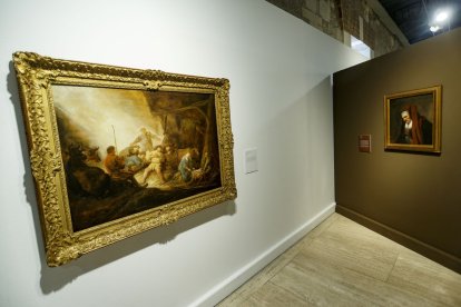 Exposición 'Bajo el árbol del paraíso' en el Cultural Cordón. SANTI OTERO