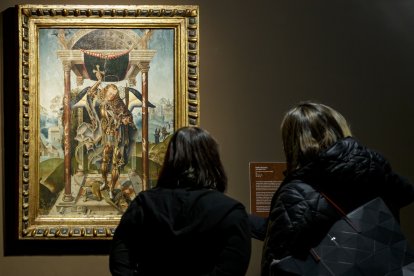 Exposición 'Bajo el árbol del paraíso' en el Cultural Cordón. SANTI OTERO