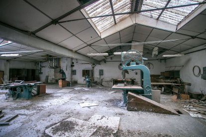 Interior de uno de los talleres de la antigua Comandancia de Obras del Ejército de Tierra. FOTOS: © ECB / TOMÁS ALONSO