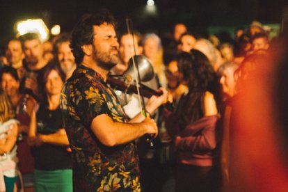 Diego Galaz (Fetén Fetén) en el Artim Music.