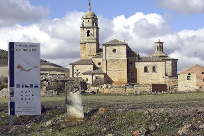 Imagen de la iglesia de Nuestra Señora del Manzano.