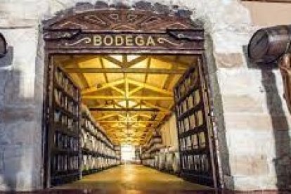 Bodega Puerta del Año. El Lagar de Isilla