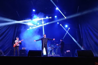 El rock enérgico de Perrosdepaja puso el broche de oro a la cita. D. S. M.