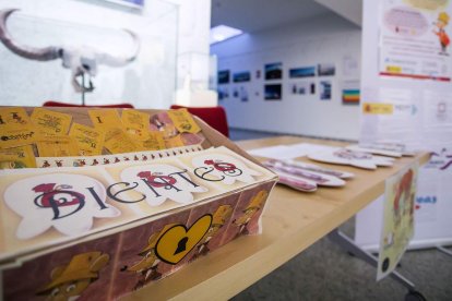 Esta es la zona de entrega de los dientes de leche. Se replica de manera similar en los diferentes puntos de recogida repartidos por España y en países como Australia o Argentina. TOMÁS ALONSO