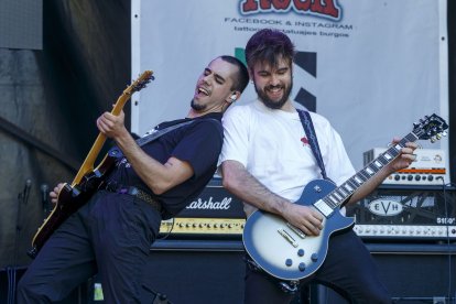 Los burgaleses A Sako fueron la novedad ayer en el Zurbarán Rock, en el que debutaron. SANTI OTERO