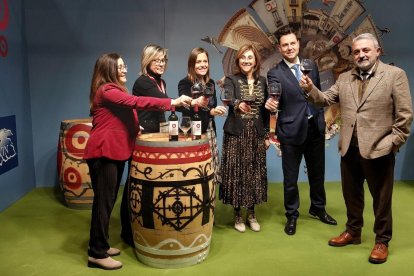 La presentación ha contado con el apoyo del alcalde de Burgos y el subdelegado del Gobierno