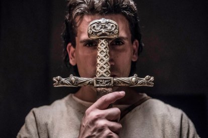 Jaime Lorente encarna a Ruy Díaz en 'El Cid'. IRENE MERITXELL