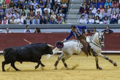 Óscar Borjas. SANTI OTERO