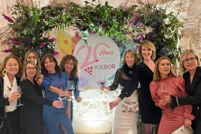 El logo, realizado para el evento, dio mucho juego