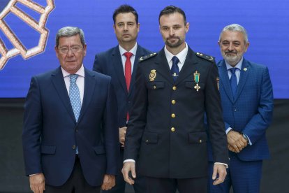 Festividad de los Santos Ángeles Custodios de la Policía Nacional en Burgos. SANTI OTERO