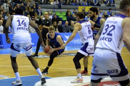 Revive la ilusionante victoria del San Pablo Burgos en el derbi con ...
