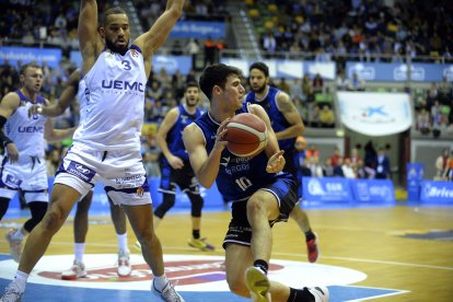 Revive la ilusionante victoria del San Pablo Burgos en el derbi con ...