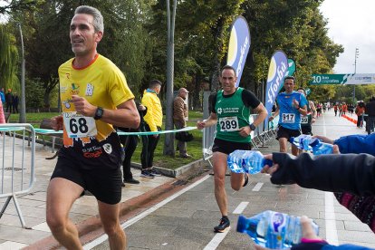 CARRERA 10km CAJA VIVA. Tomás Alonso